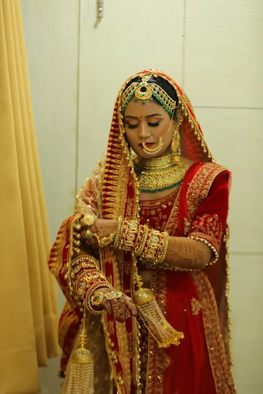 Amit photo Studio