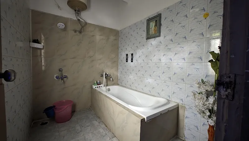 Feather Touch Relax - Best Unisex Spa in Bangalore l Spa in Frazer Town