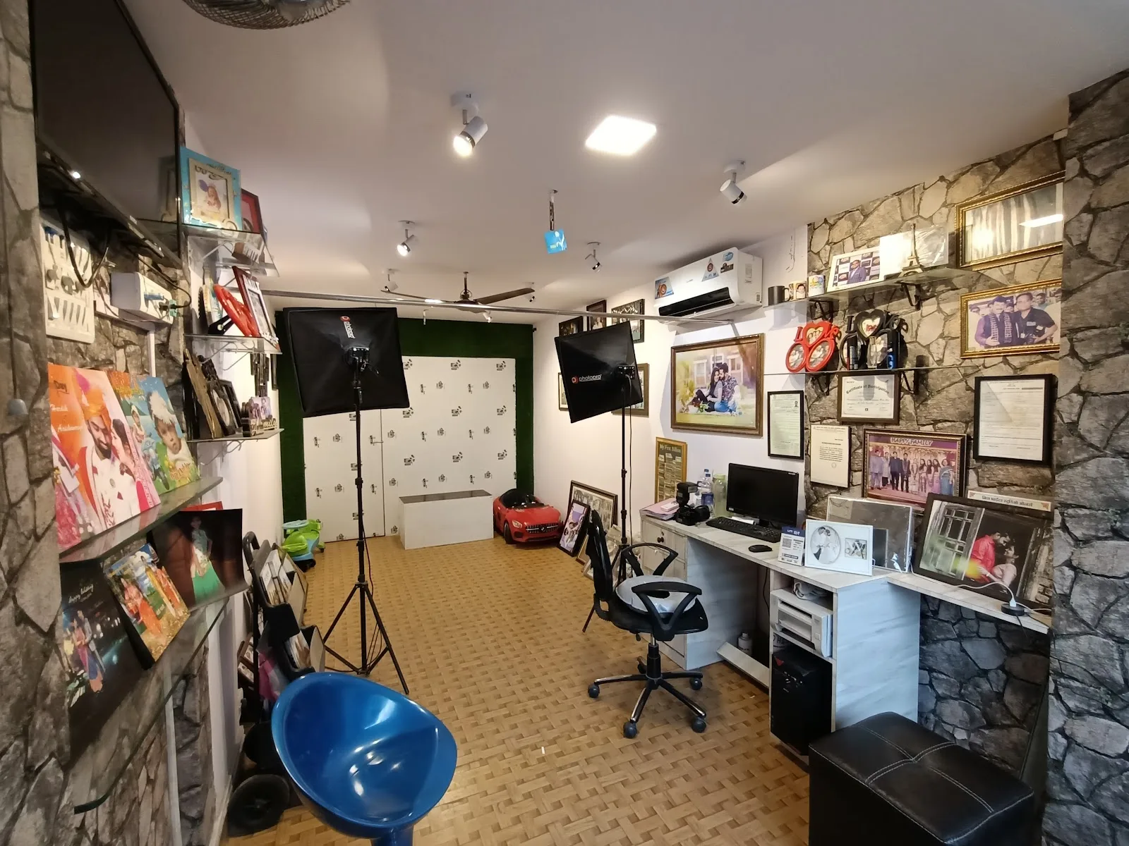 Smart Digital Studio in bhayander