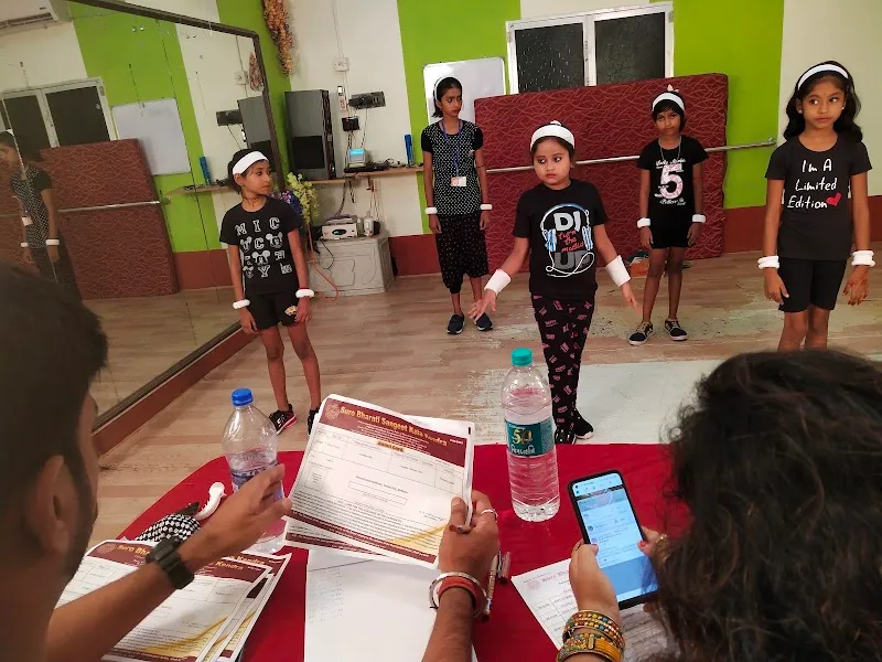 Tomosa dance academy