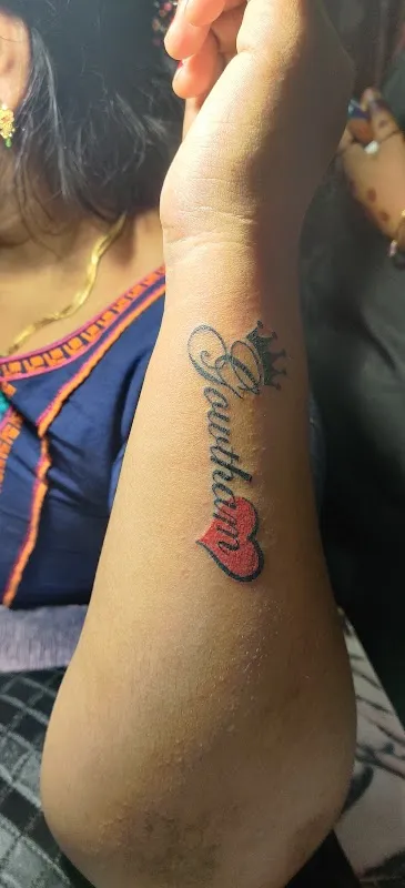 Touchads Tattoo Studio