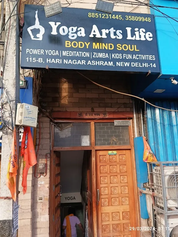 Yoga Arts Life