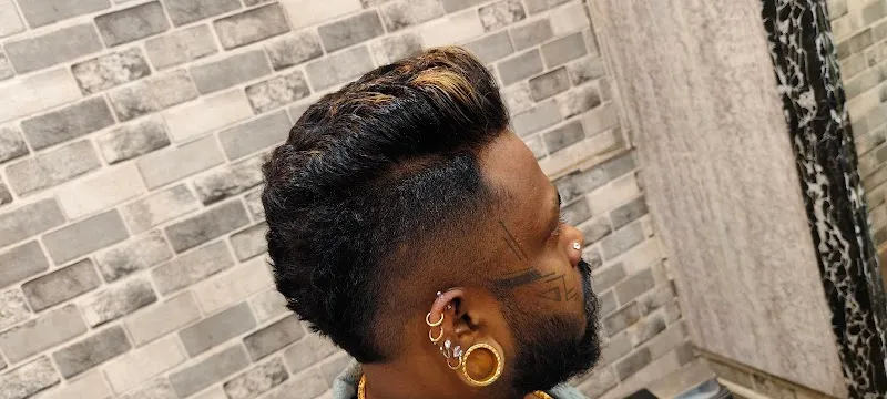 Krishna Looks Salon