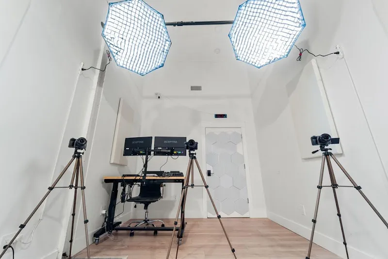 NOM Studios