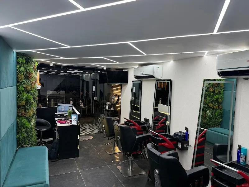 Embellish - The Family Salon