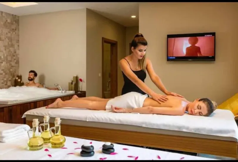 Sara Spa in Paharganj Massage Service in Paharganj Body Spa Paharganj