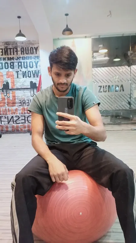 Crazy Fitness - best gym in sadh Nagar