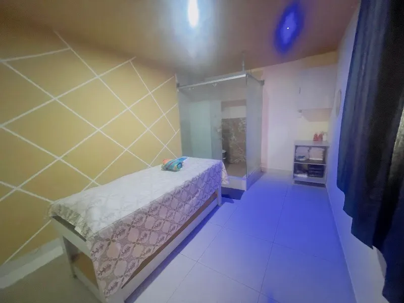 Sky land unisex salon and spa
