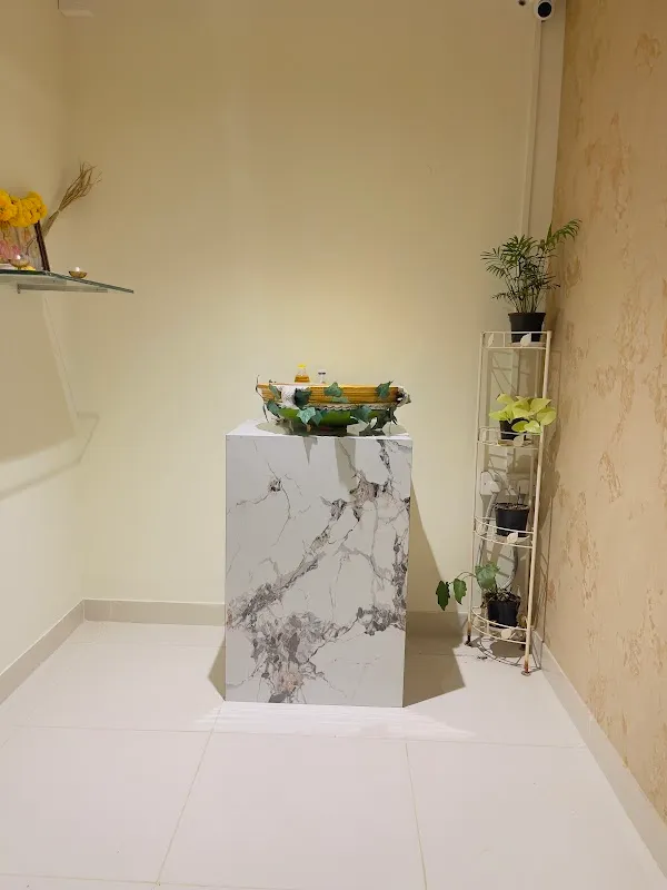 Sky land unisex salon and spa