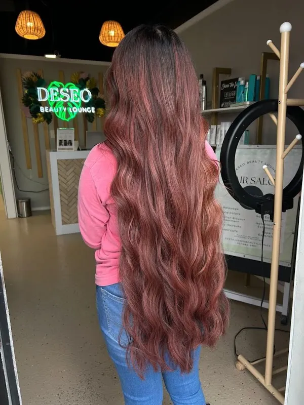 Deseo Beauty Lounge Color