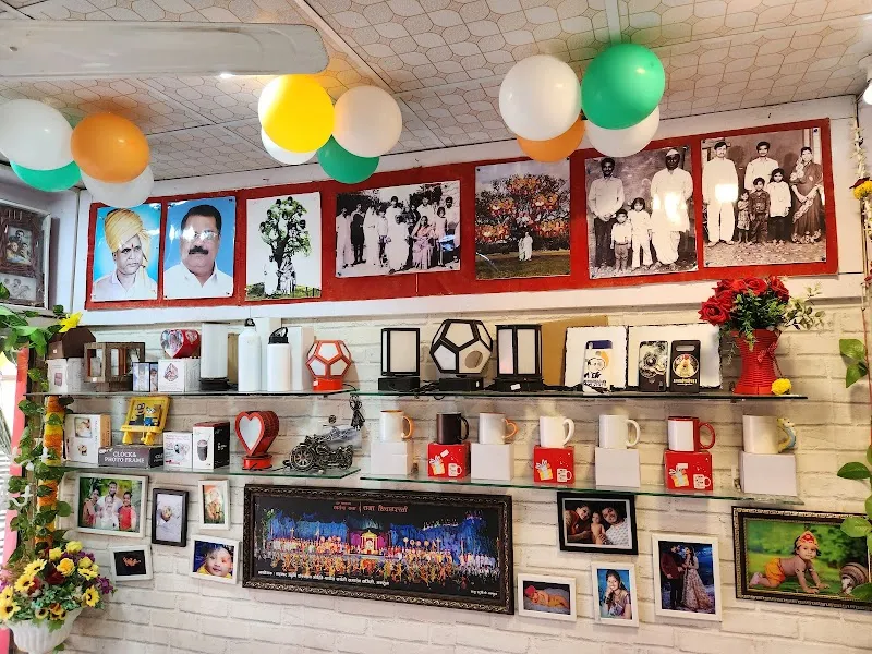 Raju Photo Studio (Since 1966)