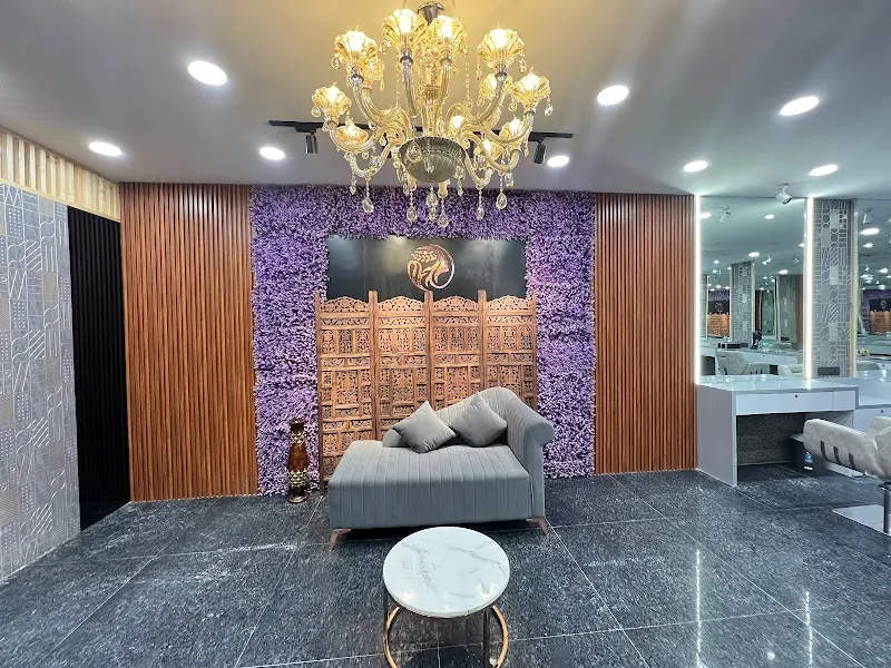The Bronze Era Luxury Salon