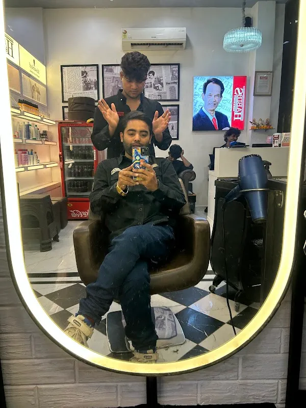 Habibs Hair and Beauty Salon Ambernath East