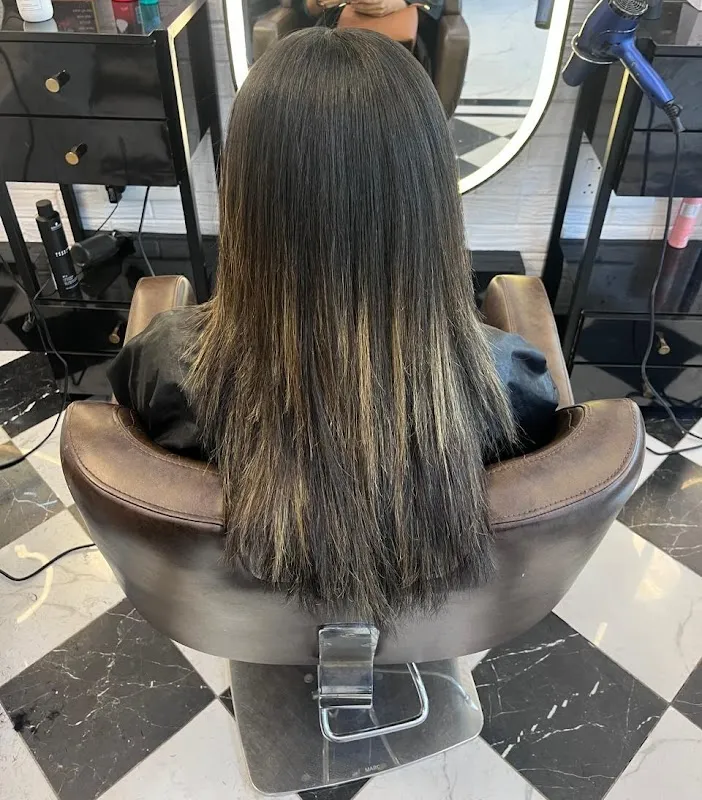 Habibs Hair and Beauty Salon Ambernath East