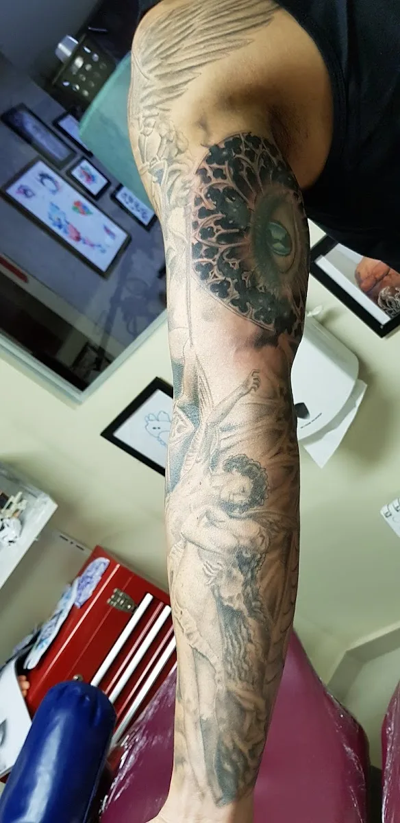 Danny Tattoo Studio
