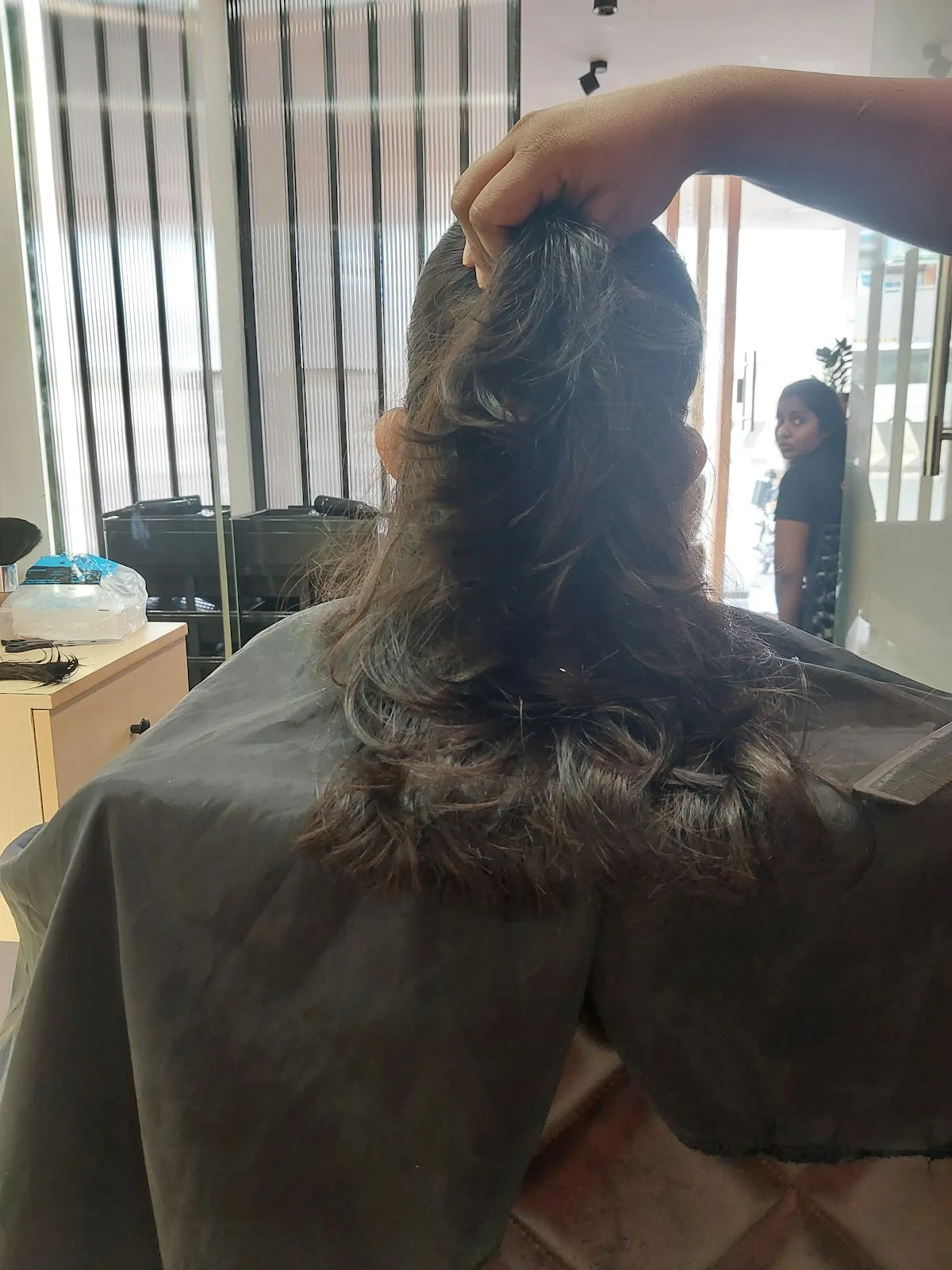 Cheap and Best Affordable Women's Salon, Mannivakkam