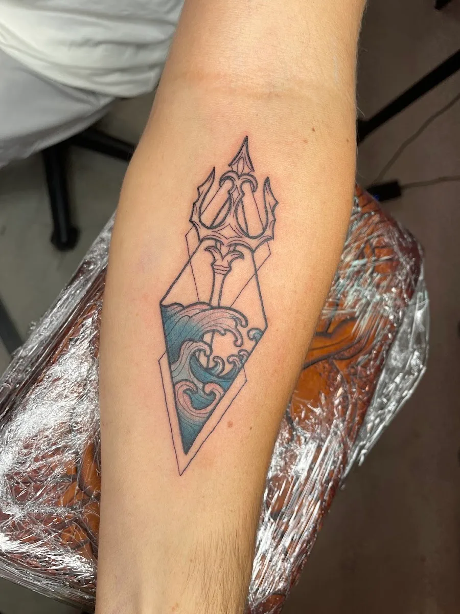 Holy Ink Tattoo Atelier