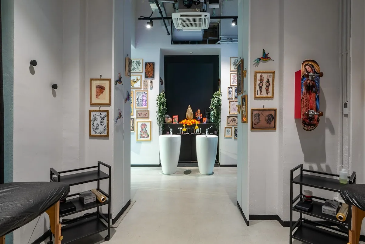 Holy Ink Tattoo Atelier
