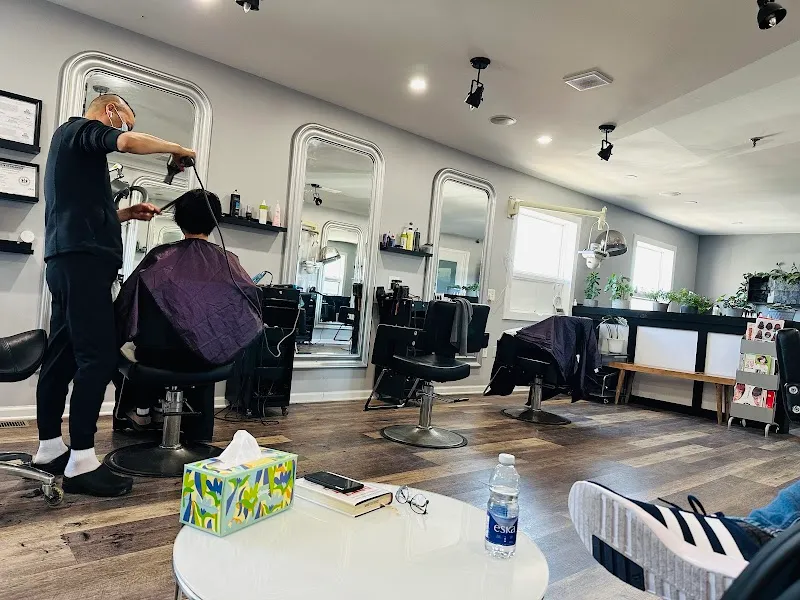 JF Hair Studio (Asian JF 发型工作室）