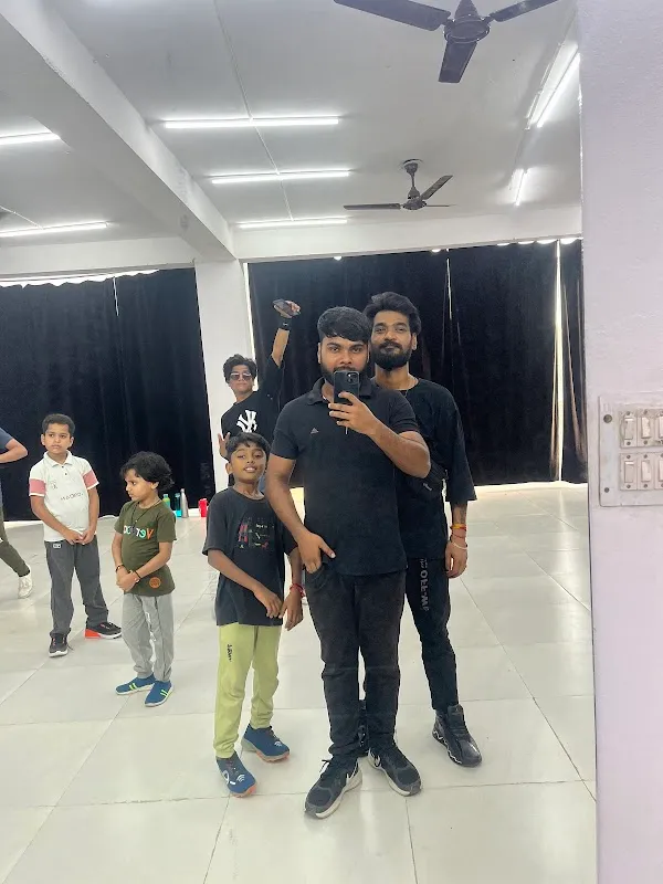 NEXT STEP DANCE ACADEMY | Best Dance Academy In Dabri | Wedding Choreography | Music & Singing Classes