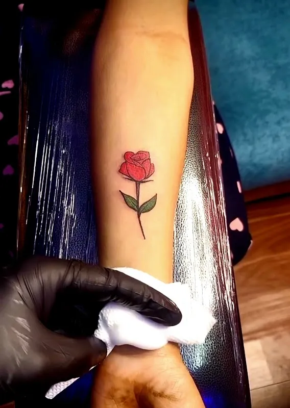 Lucky Tattoos & Permanent Makeup Studio