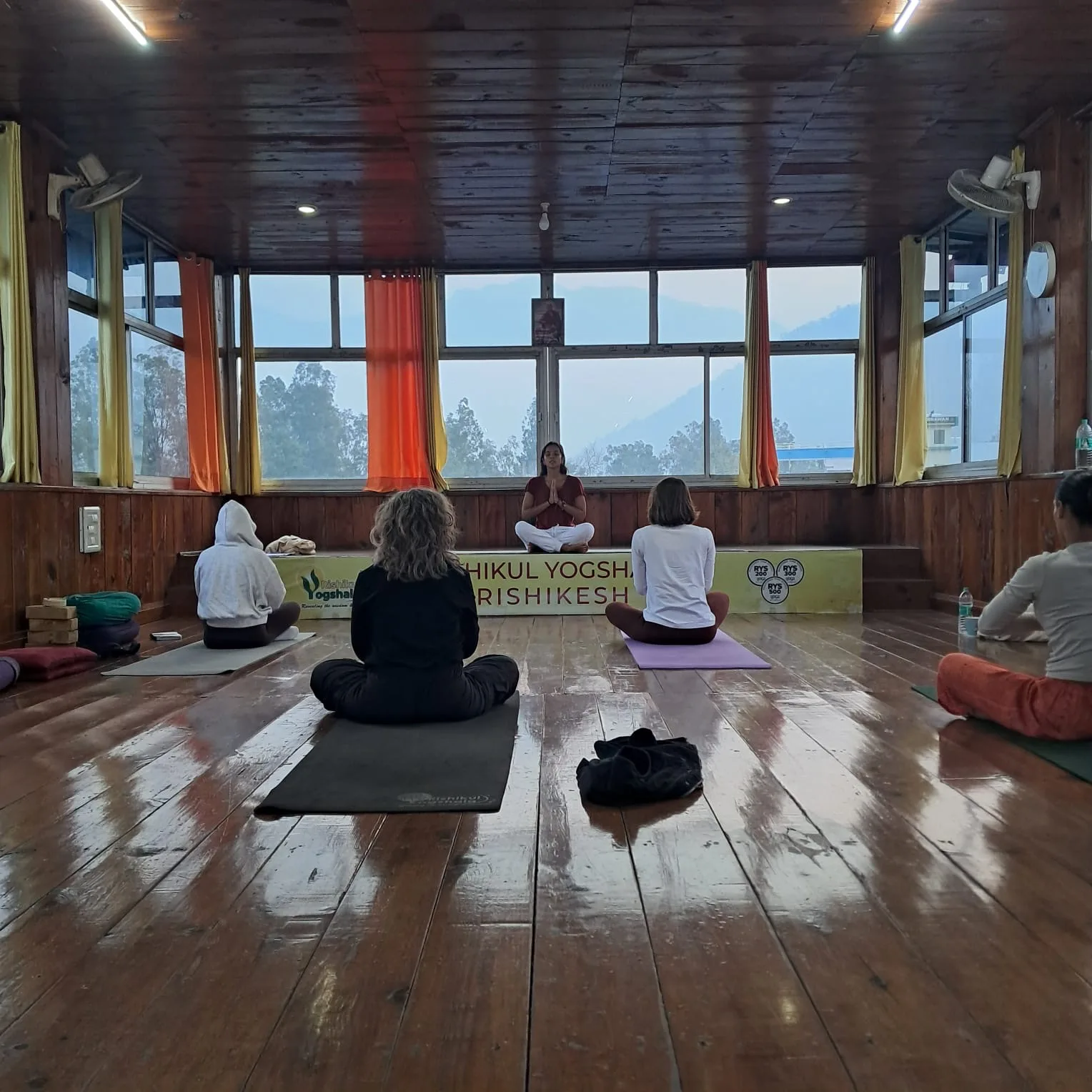 Rishikul Yogshala Rishikesh