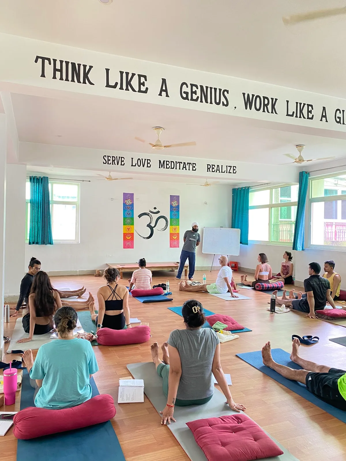 Rishikul Yogshala Rishikesh