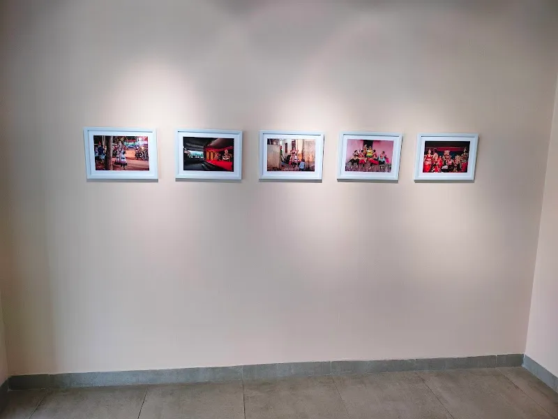 Studio Art Gallery