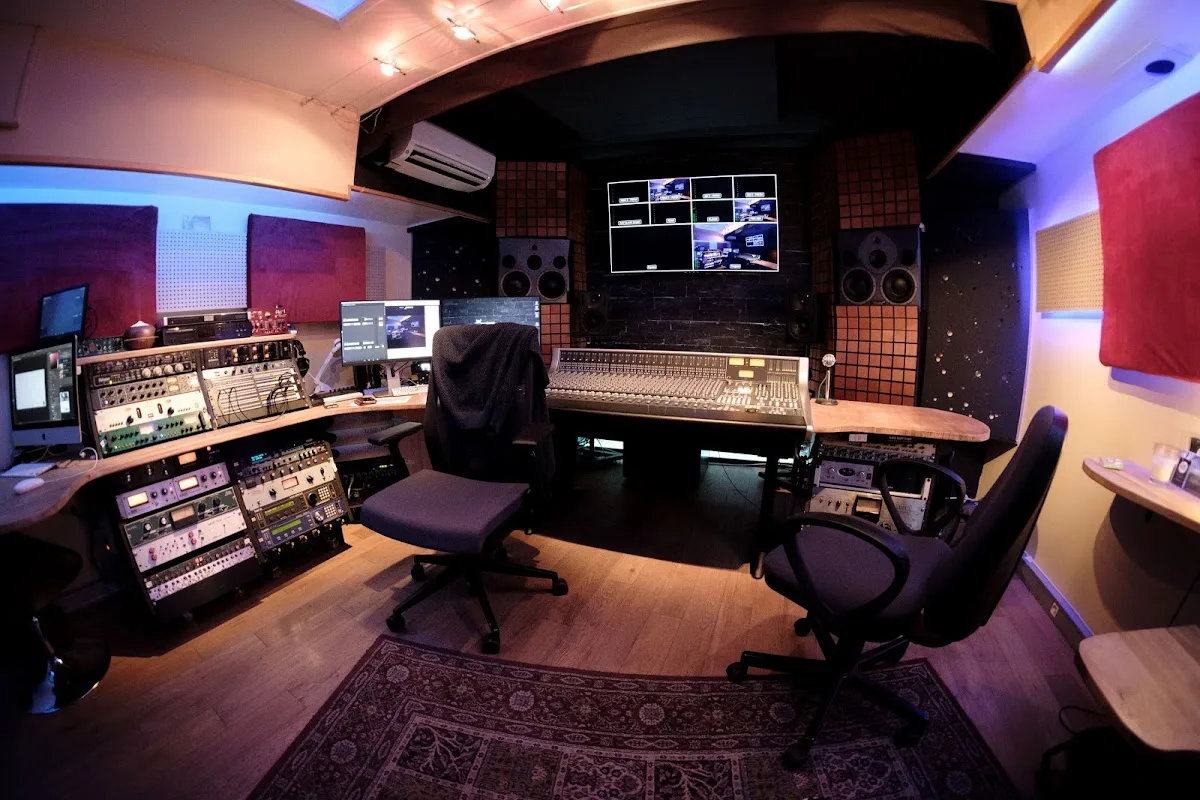 Evolution Art Studio