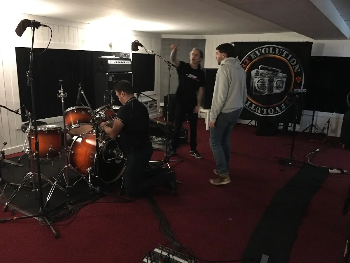 Evolution Art Studio