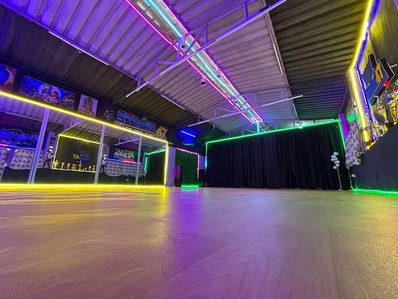 STUDIO _47 the dance planet