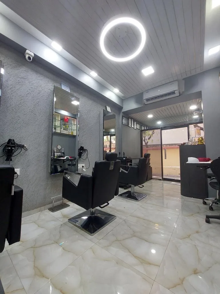 Illusion Family Salon