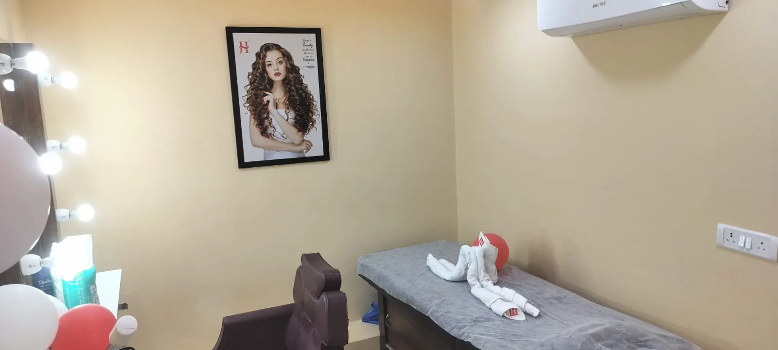 Jawed Habib Hair Beauty Salon & Academy
