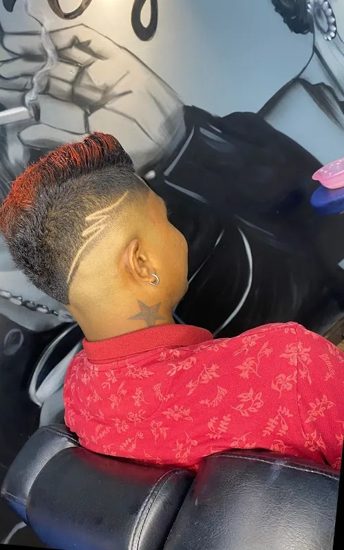 Maan Classic Barbershop and Beauty Spa Gelang Patah Johor