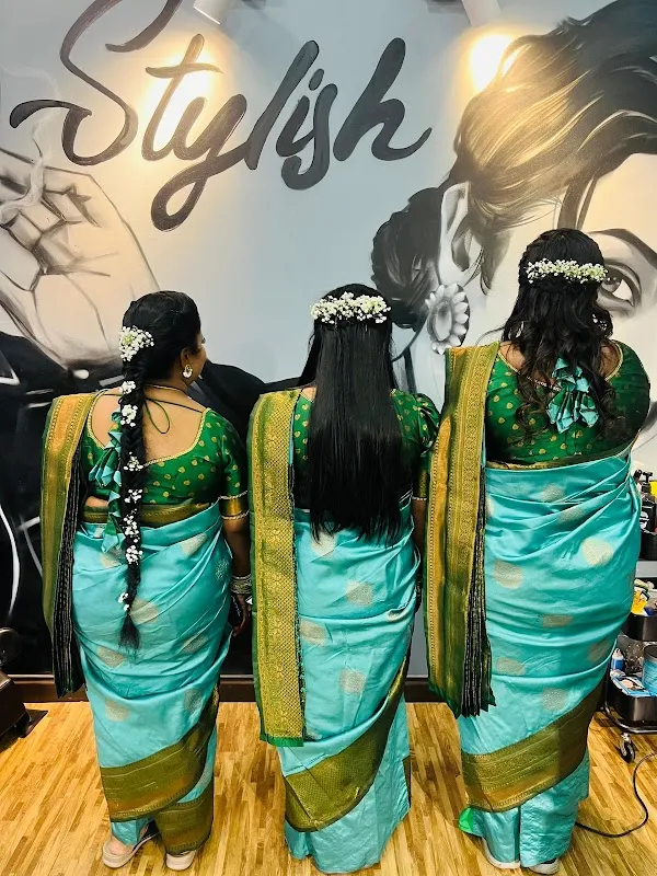 Maan Classic Barbershop and Beauty Spa Gelang Patah Johor