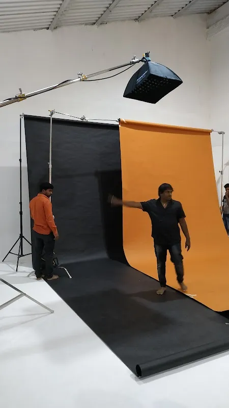 Studio6 - Advertising Photography & Video Shoot Studio