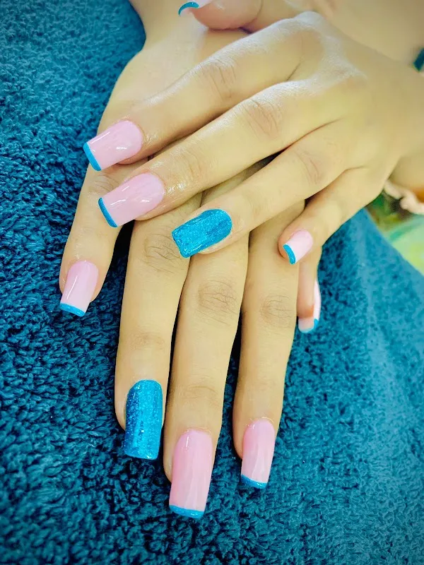 Glamin Unisex Salon & Academy