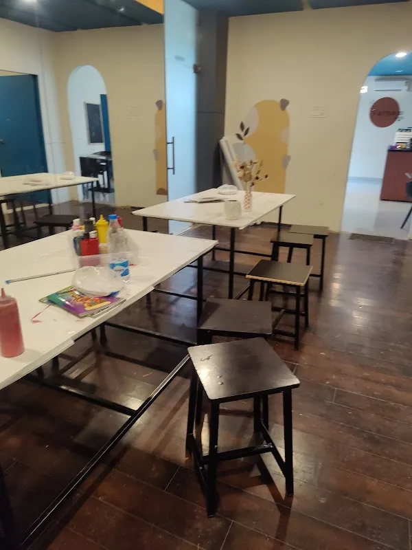 Varnam Art Cafe