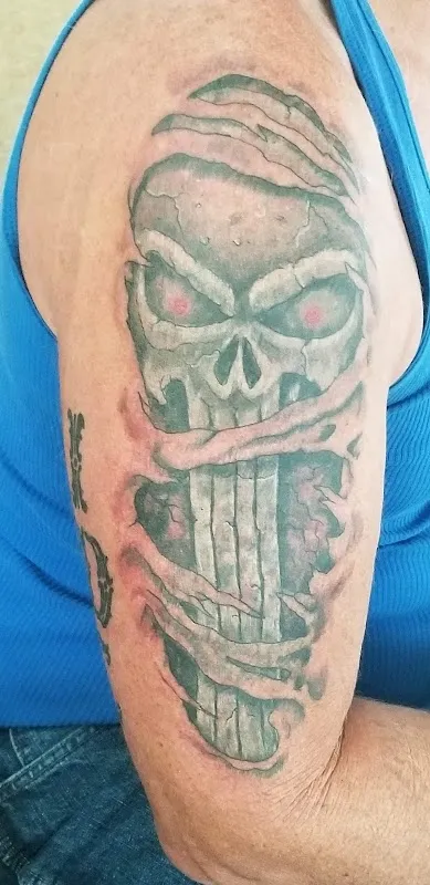Bully's Tattoos