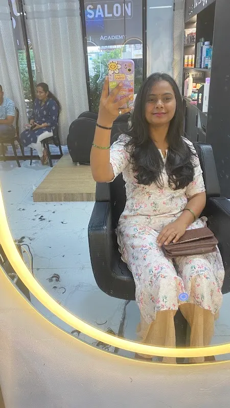 FuZion SALON & Academy