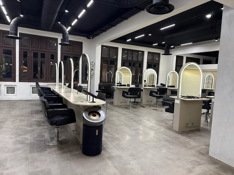 Harts Salon (Bugis)