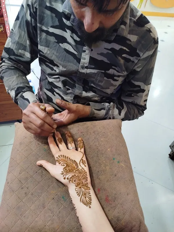 Deepak mehandi and tattoo studio