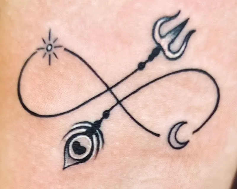 Deepak mehandi and tattoo studio