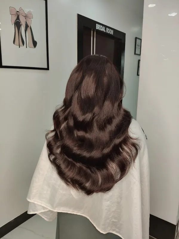 Athenian Unisex Salon Delhi - Best Salon in Delhi / Hair Colouring / Nail / Nanoplastia / Hair Cut / Keratin / Makeup South X