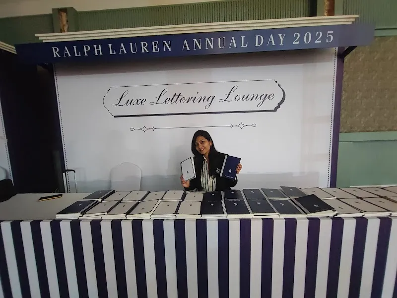 Lucknlove creations- Handwriting and Calligraphy studio, classes, workshops, corporate events and customisation
