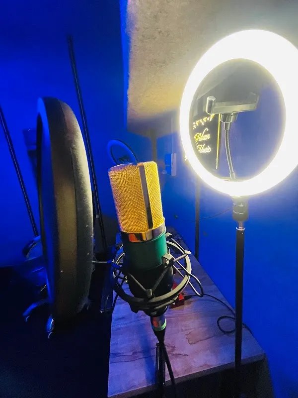 Adnan Music Studio