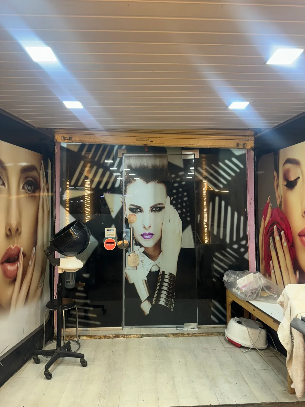 Belle The Girls Hub Beauty Parlour,Salon,Salon for women,Hair Beauty,Nails,Manicure,Pedicure.