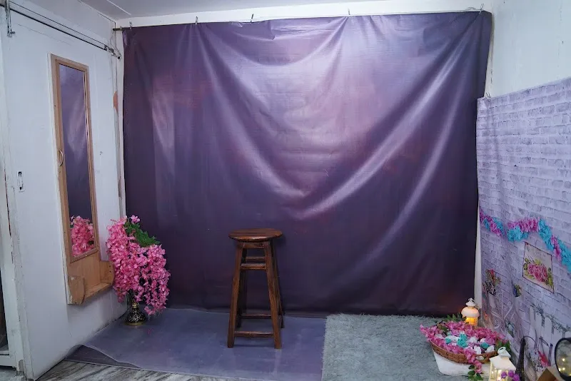 Singh Color Lab & Studio