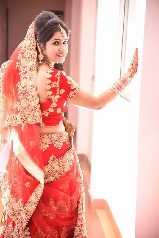 Suman's SALON & SPA (ladies only)