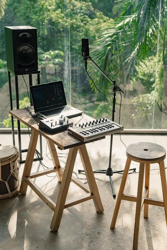 NACÁN ART RESIDENCY